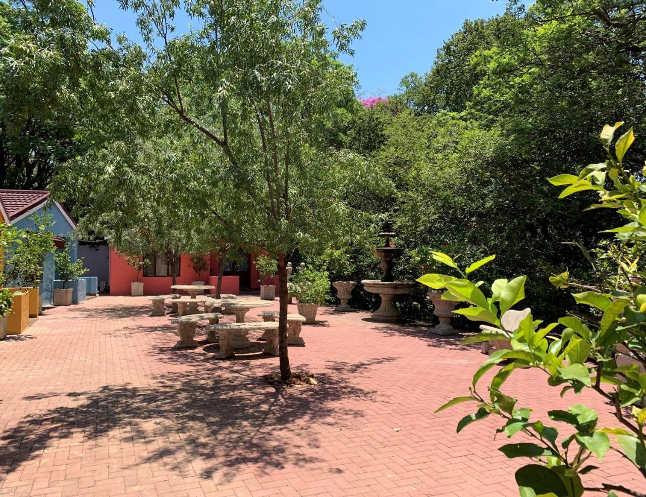 Casta Diva Boutique Hotel Pretoria-Noord Exteriör bild